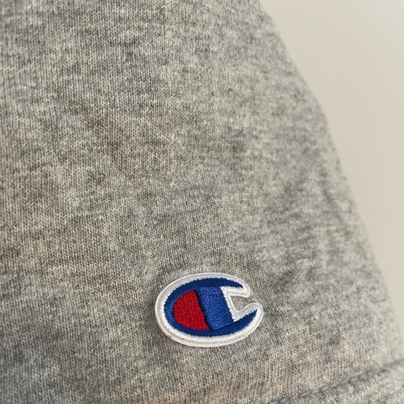 Mens Medium Embroidered Champion Tee - Picture 5 of 7